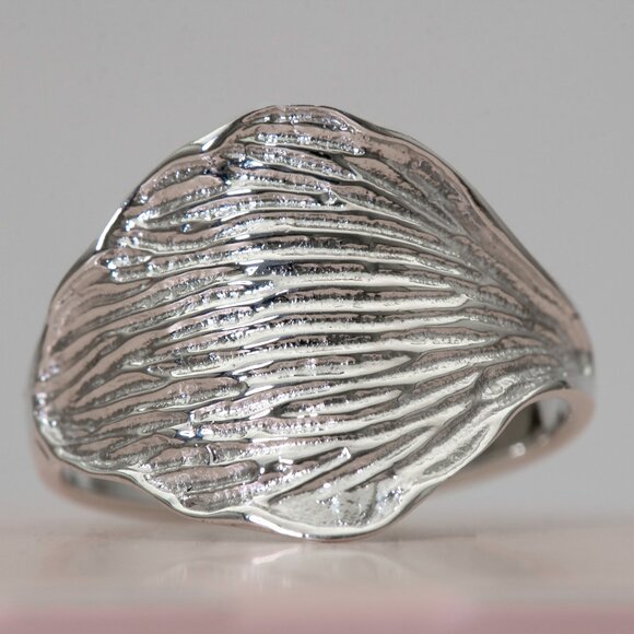 925 Sterling Silver Wide Leaf Ring, Statement Nature Jewelry, Size 6.25 - Picture 2 of 7